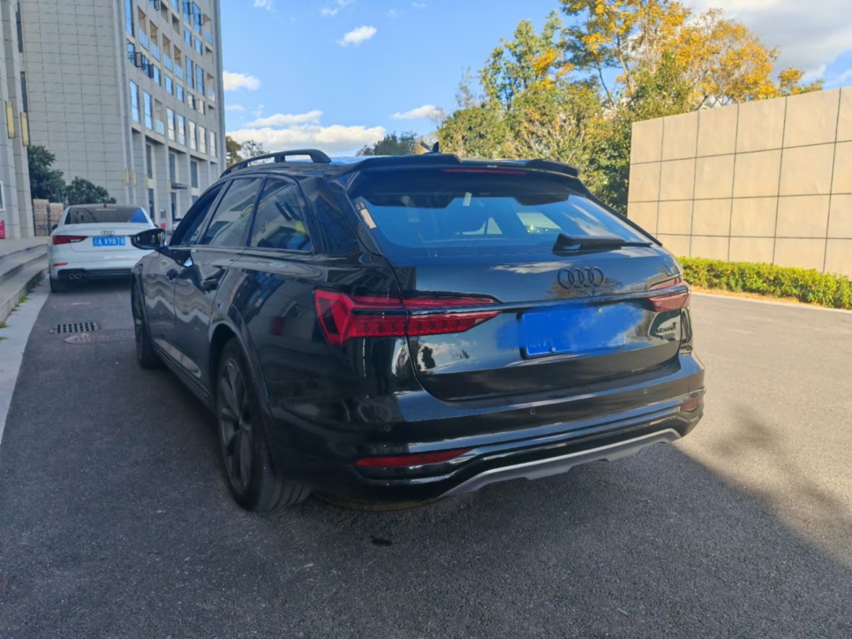 奧迪 奧迪A6  2020款 Allroad 探索家 55 TFSI 尊享越野型圖片