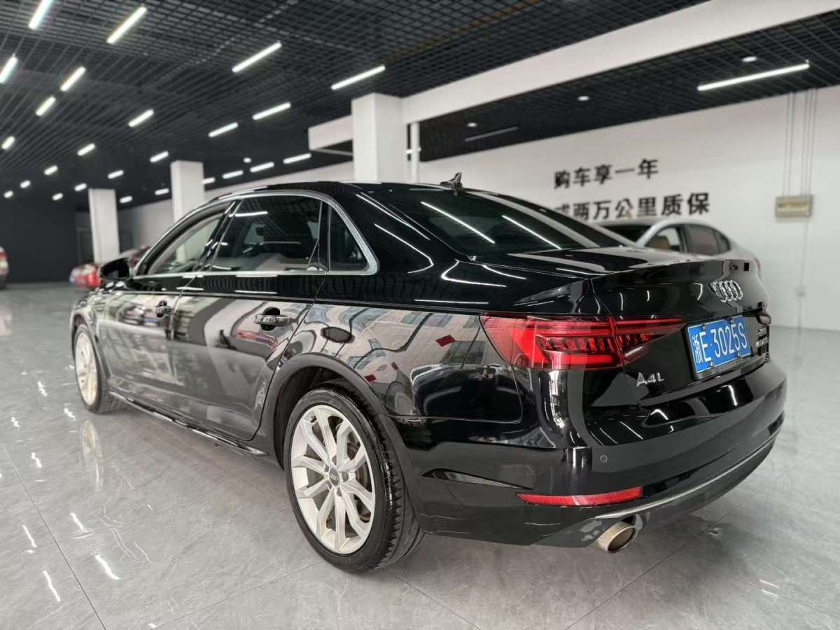 奧迪 奧迪A4L  2018款 30周年年型 40 TFSI 進(jìn)取型圖片