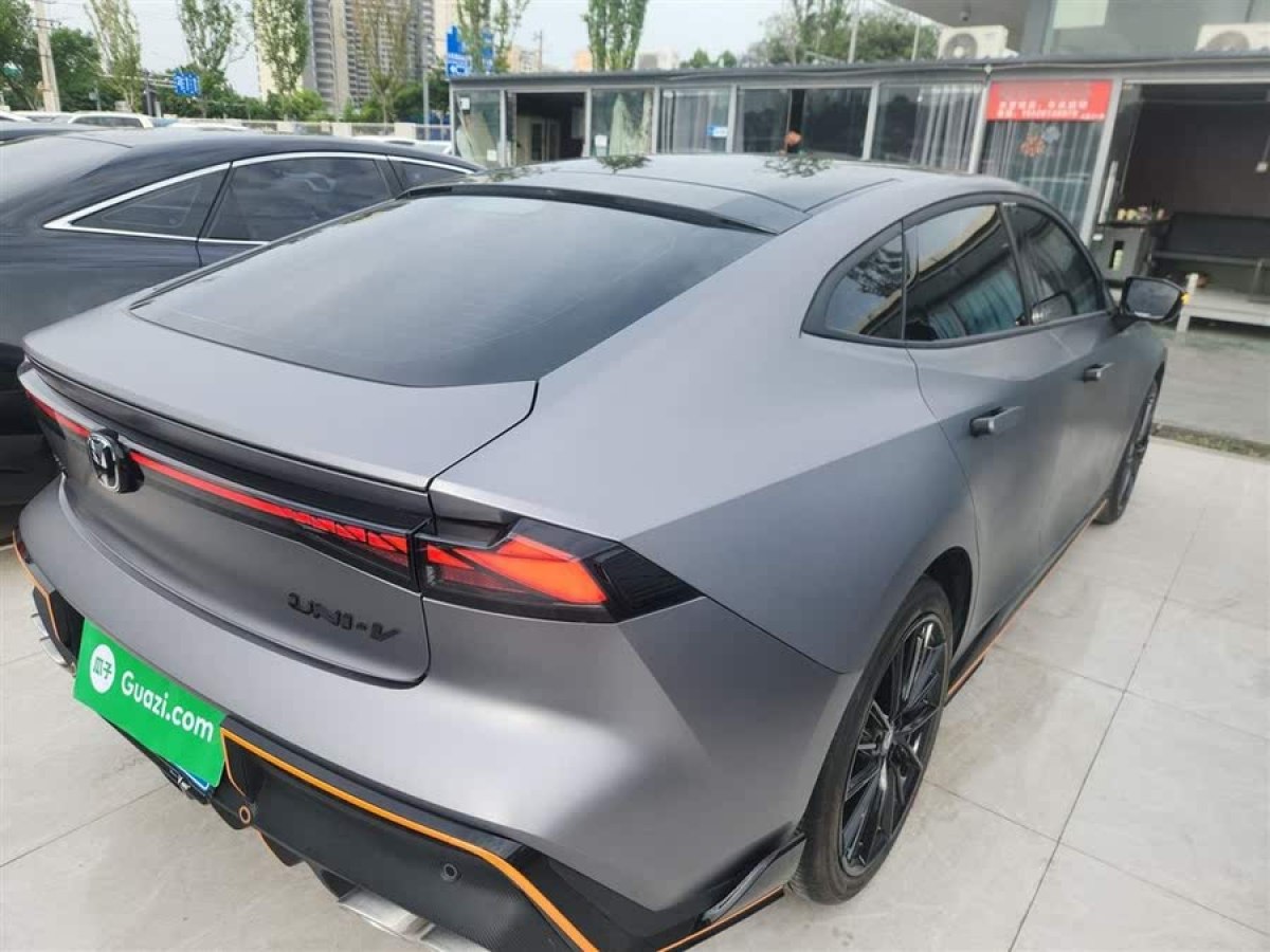 長安 長安UNI-V  2023款 2.0T 領速版圖片