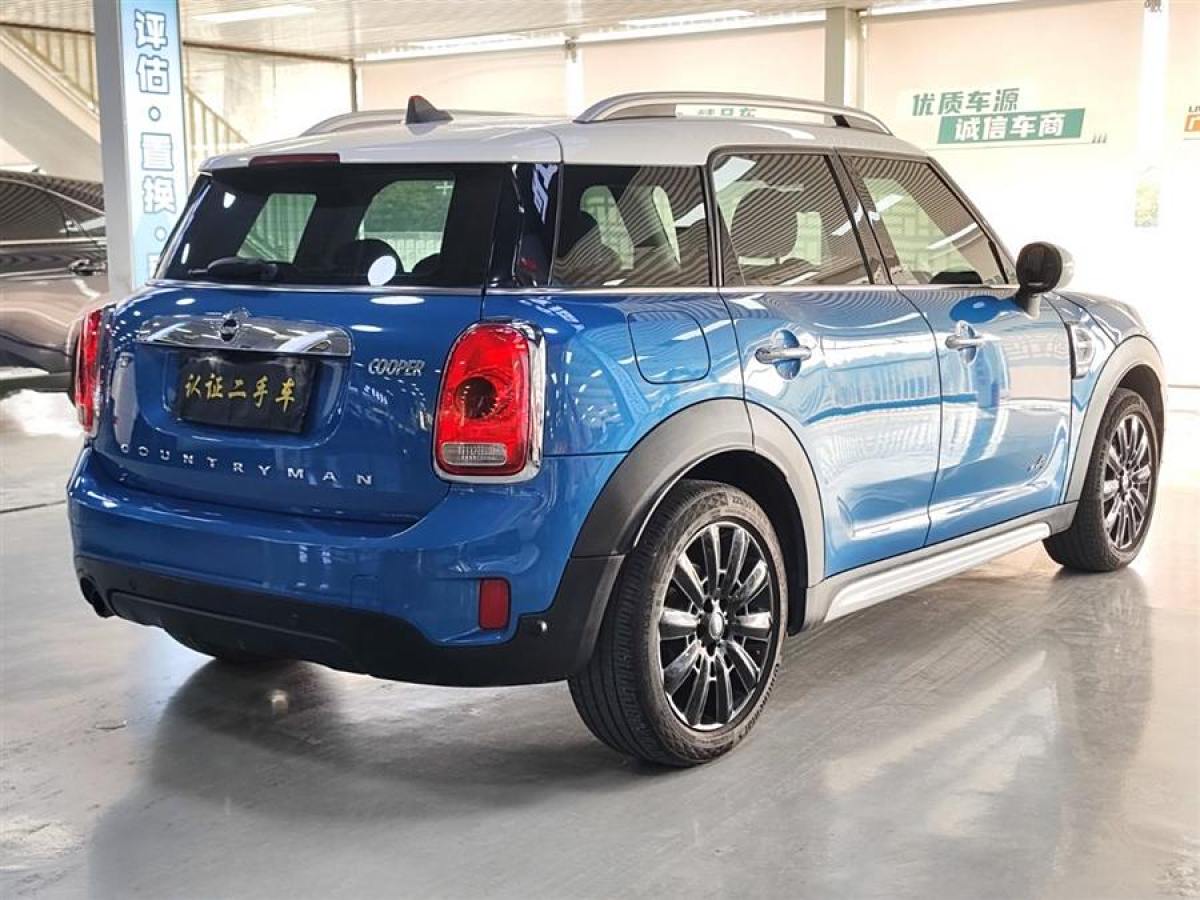 MINI COUNTRYMAN  2018款 1.5T COOPER ALL4 藝術(shù)家圖片