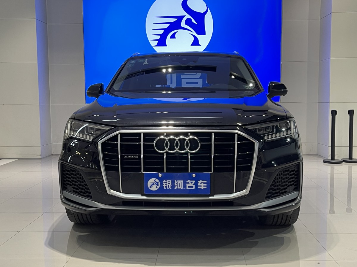 奧迪 奧迪Q7  2023款 55 TFSI quattro S line運動型圖片