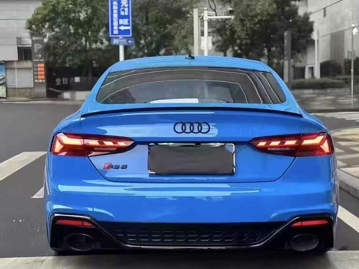 奧迪 奧迪RS 5  2021款 RS5 Coupe 暗金版圖片