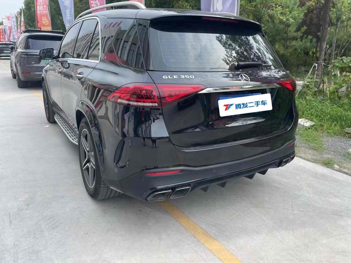 奔馳 奔馳GLE  2024款 改款 GLE 350 4MATIC 時(shí)尚型圖片