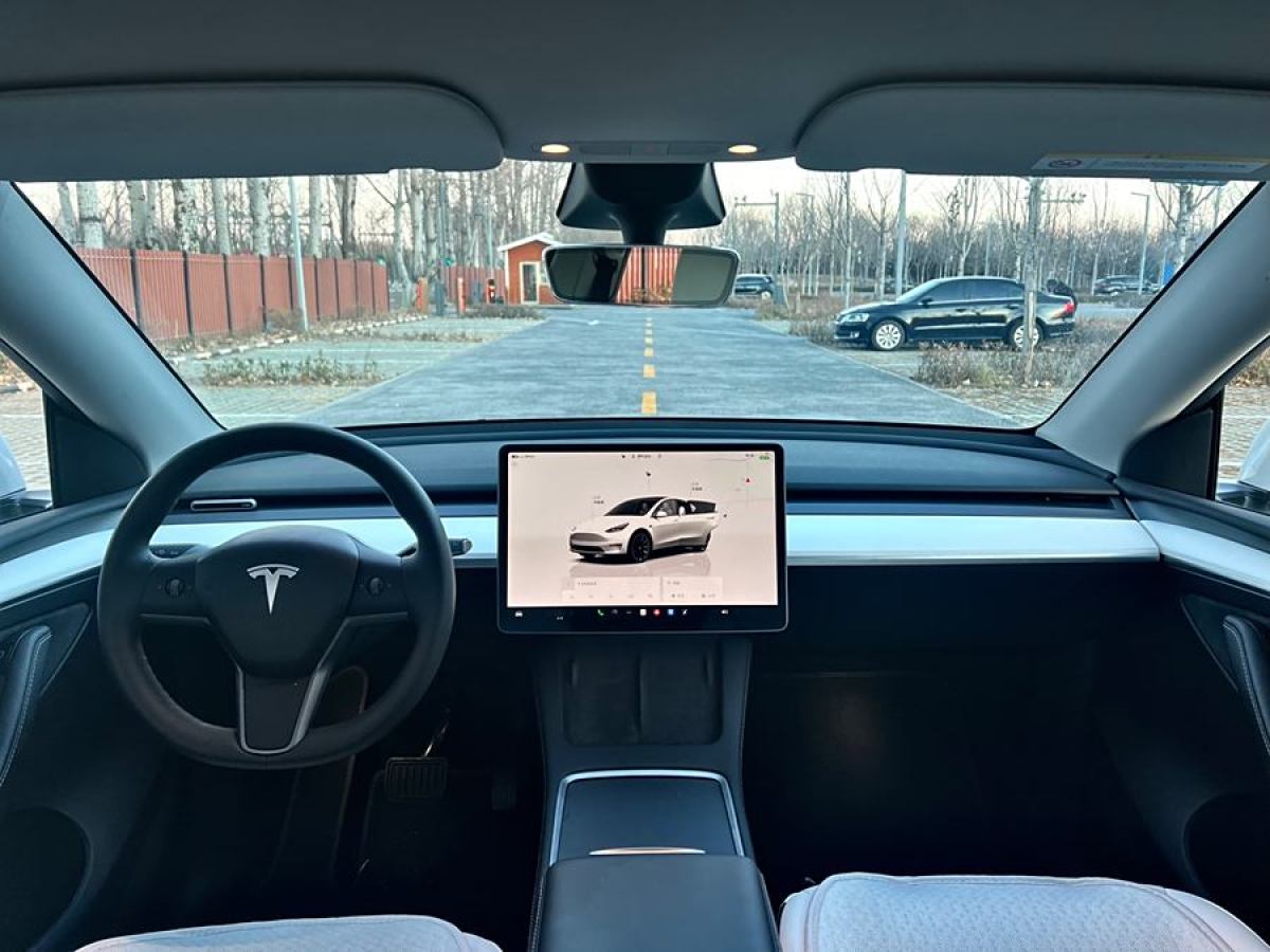 特斯拉 Model Y  2022款 改款 長(zhǎng)續(xù)航全輪驅(qū)動(dòng)版圖片