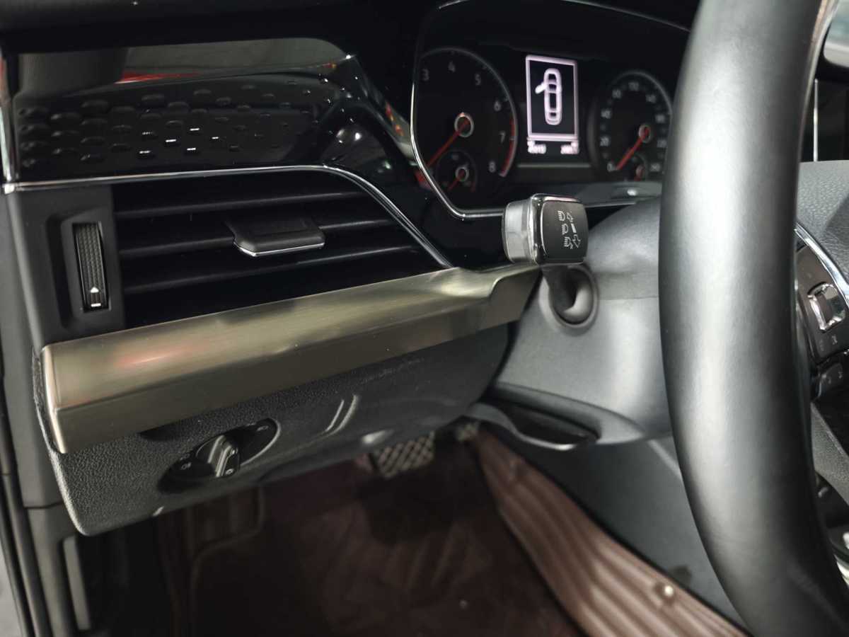 大眾 帕薩特  2021款 280TSI 商務(wù)版圖片