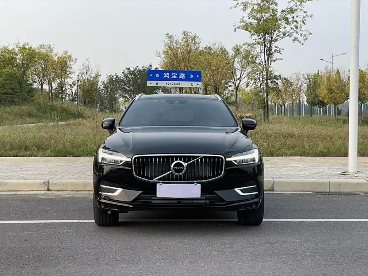 2021年2月沃爾沃 XC60  2021款 T5 四驅(qū)智逸豪華版