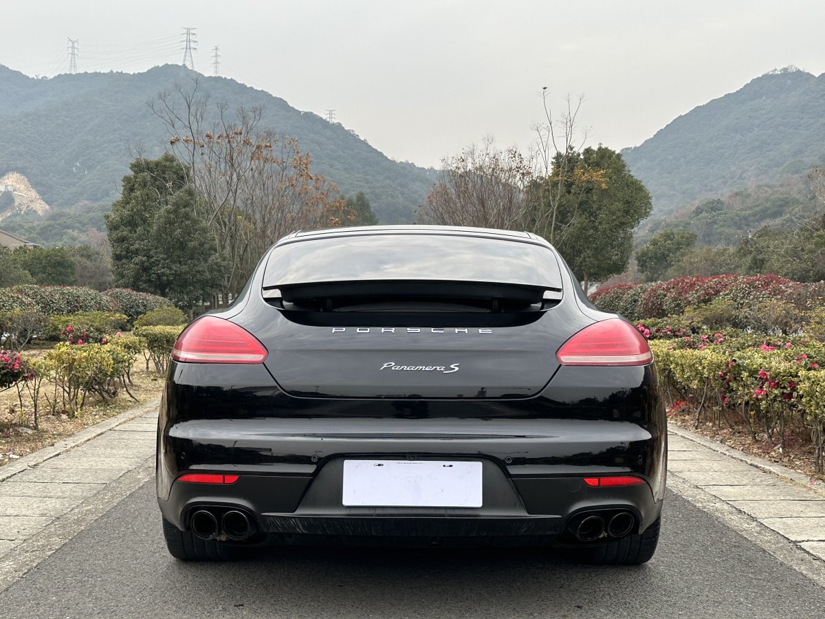 保時(shí)捷 Panamera  2016款 Panamera Edition 3.0T圖片