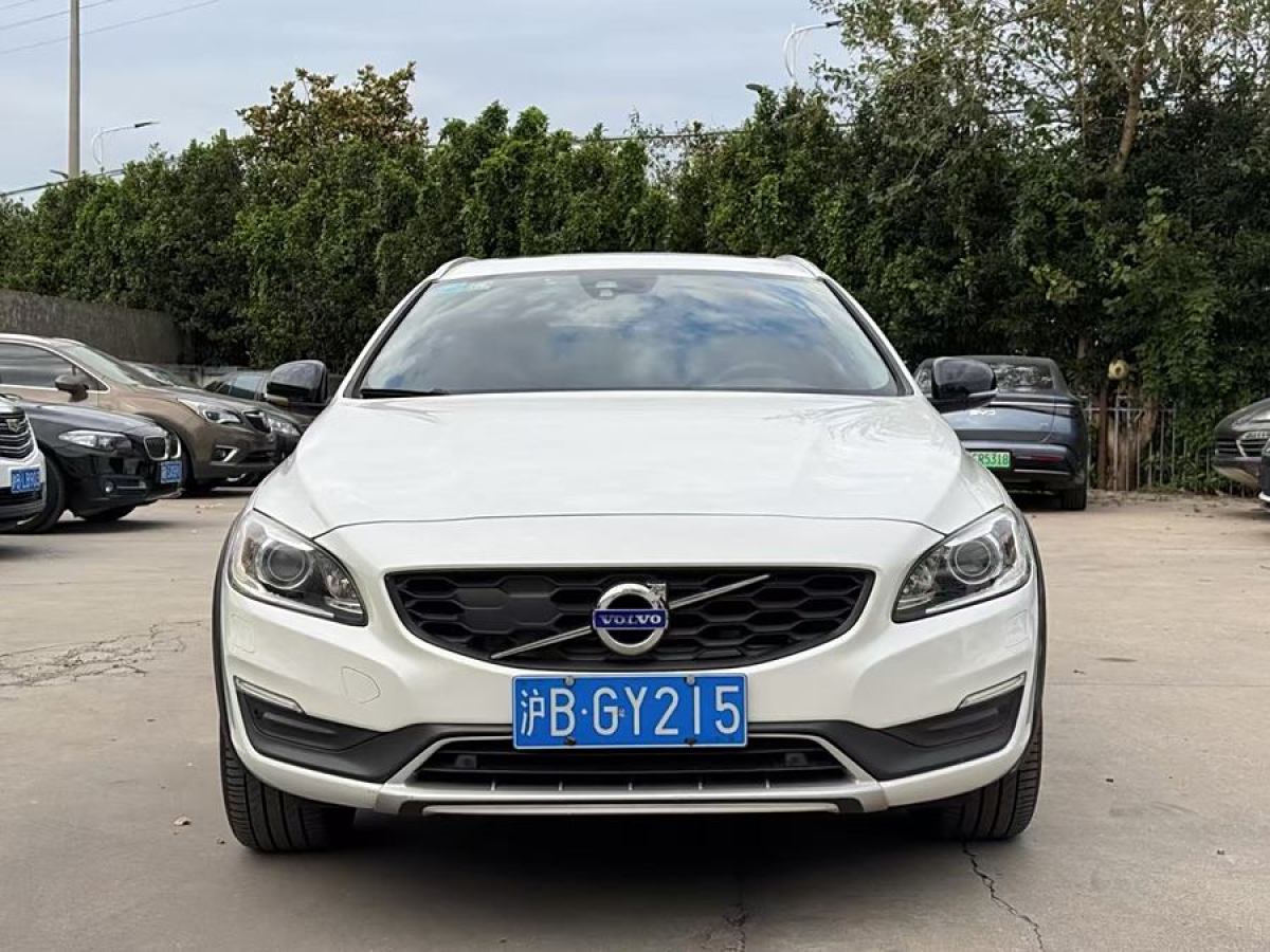 2016年6月沃爾沃 V60  2016款 Cross Country T6 AWD