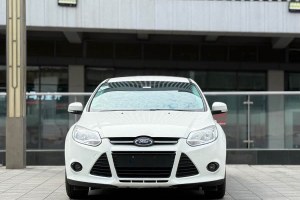 福克斯 福特 兩廂 1.6L 自動(dòng)舒適型