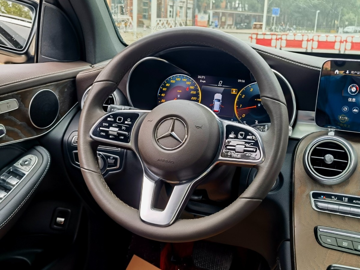 奔馳 奔馳GLC  2020款 GLC 260 L 4MATIC 豪華型圖片