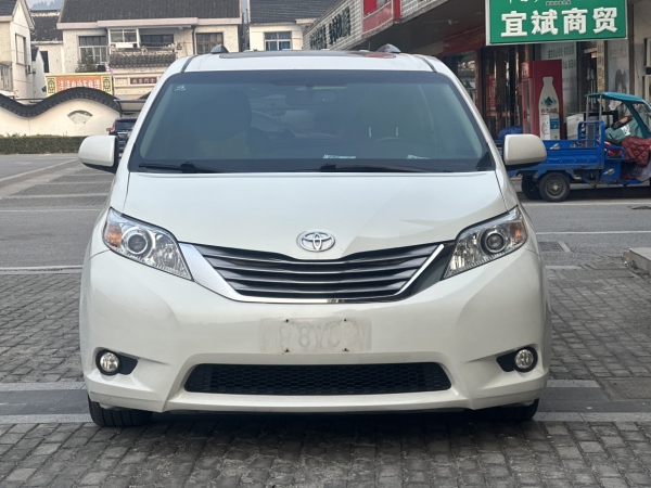 丰田 塞纳  2015款 3.5L 两驱L