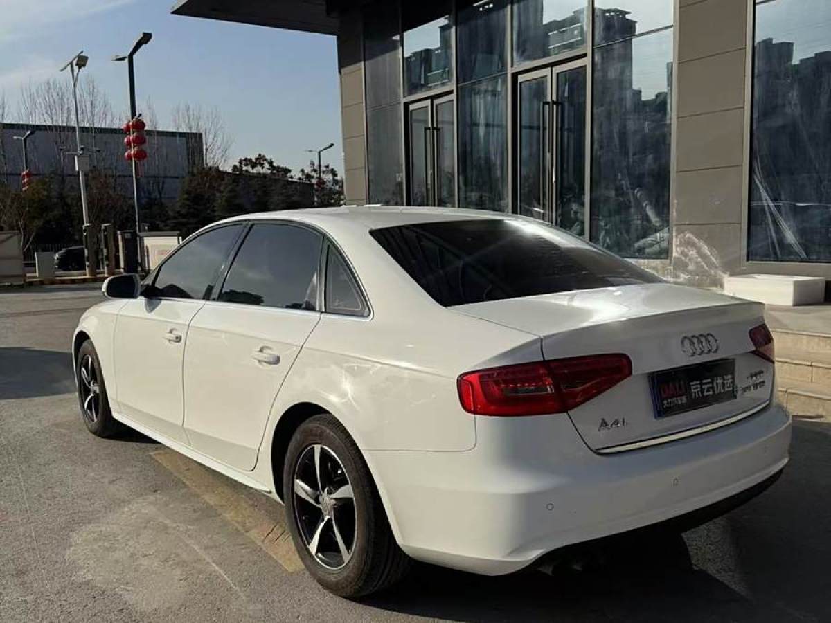 奧迪 奧迪A4L  2013款 35 TFSI 自動舒適型圖片