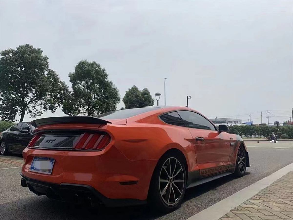 福特 Mustang  2015款 美規(guī)版圖片