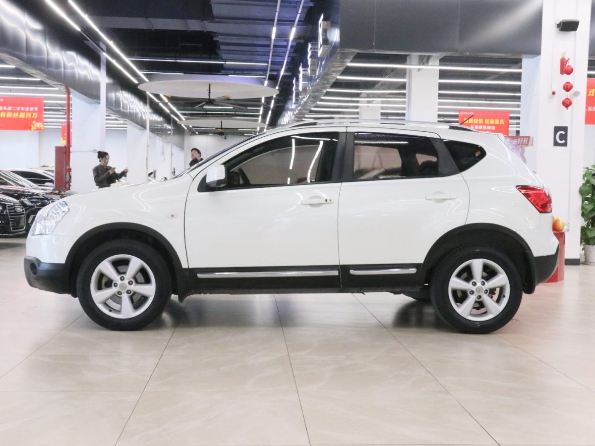 日產(chǎn) 逍客  2012款 2.0XV 雷 CVT 2WD圖片