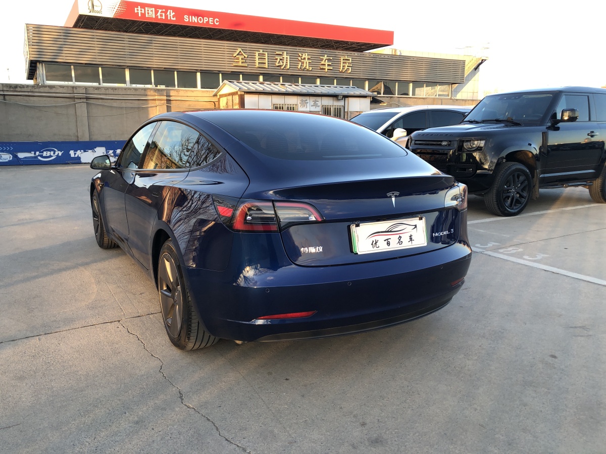 特斯拉 Model 3  2019款 標(biāo)準(zhǔn)續(xù)航后驅(qū)升級(jí)版圖片