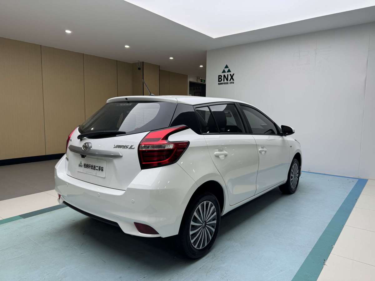 豐田 YARiS L 致炫  2020款 1.5L CVT領(lǐng)先版圖片