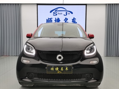 2019年8月 smart fortwo 0.9T 66千瓦硬顶风擎版 国VI图片