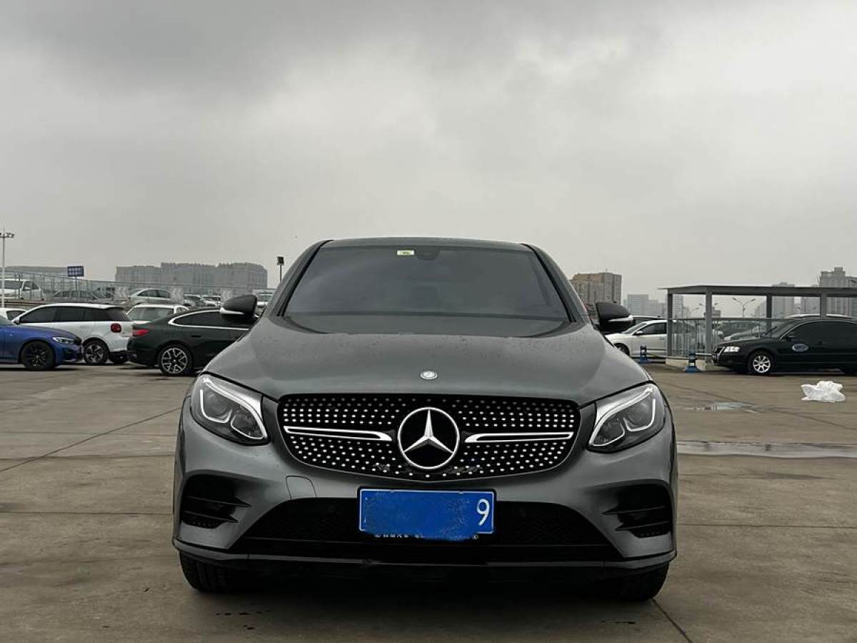 奔馳 奔馳GLC  2022款 改款 GLC 300 4MATIC 轎跑SUV圖片