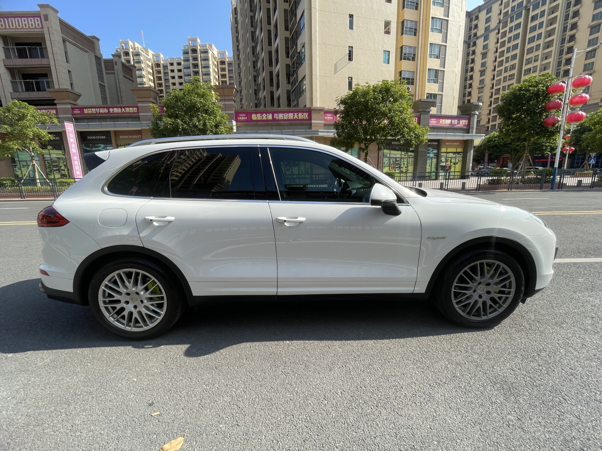 保時(shí)捷 Cayenne新能源  2016款 Cayenne S E-Hybrid 3.0T圖片