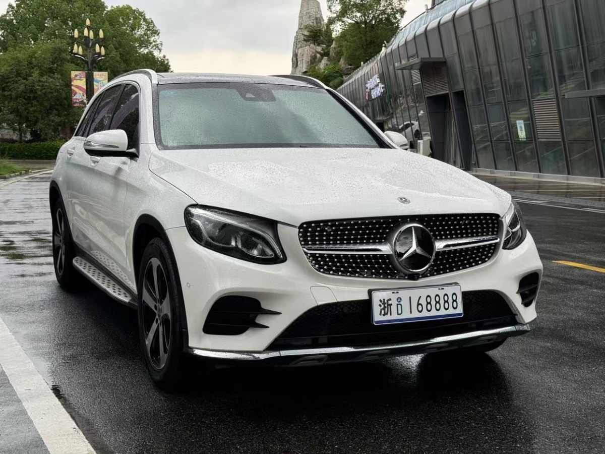 奔馳 奔馳GLC  2018款 改款 GLC 260 4MATIC 豪華型圖片
