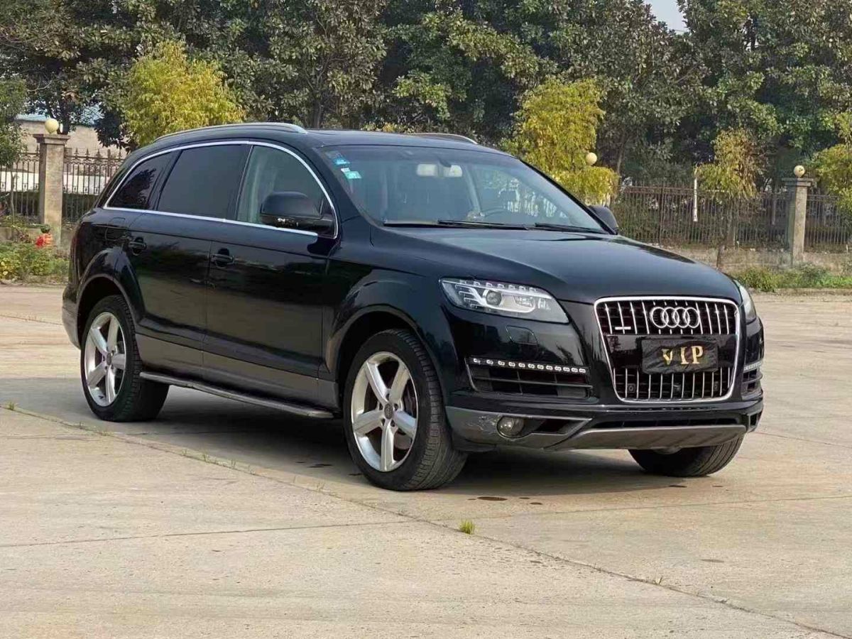 2015年1月奧迪 奧迪Q7  2015款 Q7 35TDI quattro 卓越版