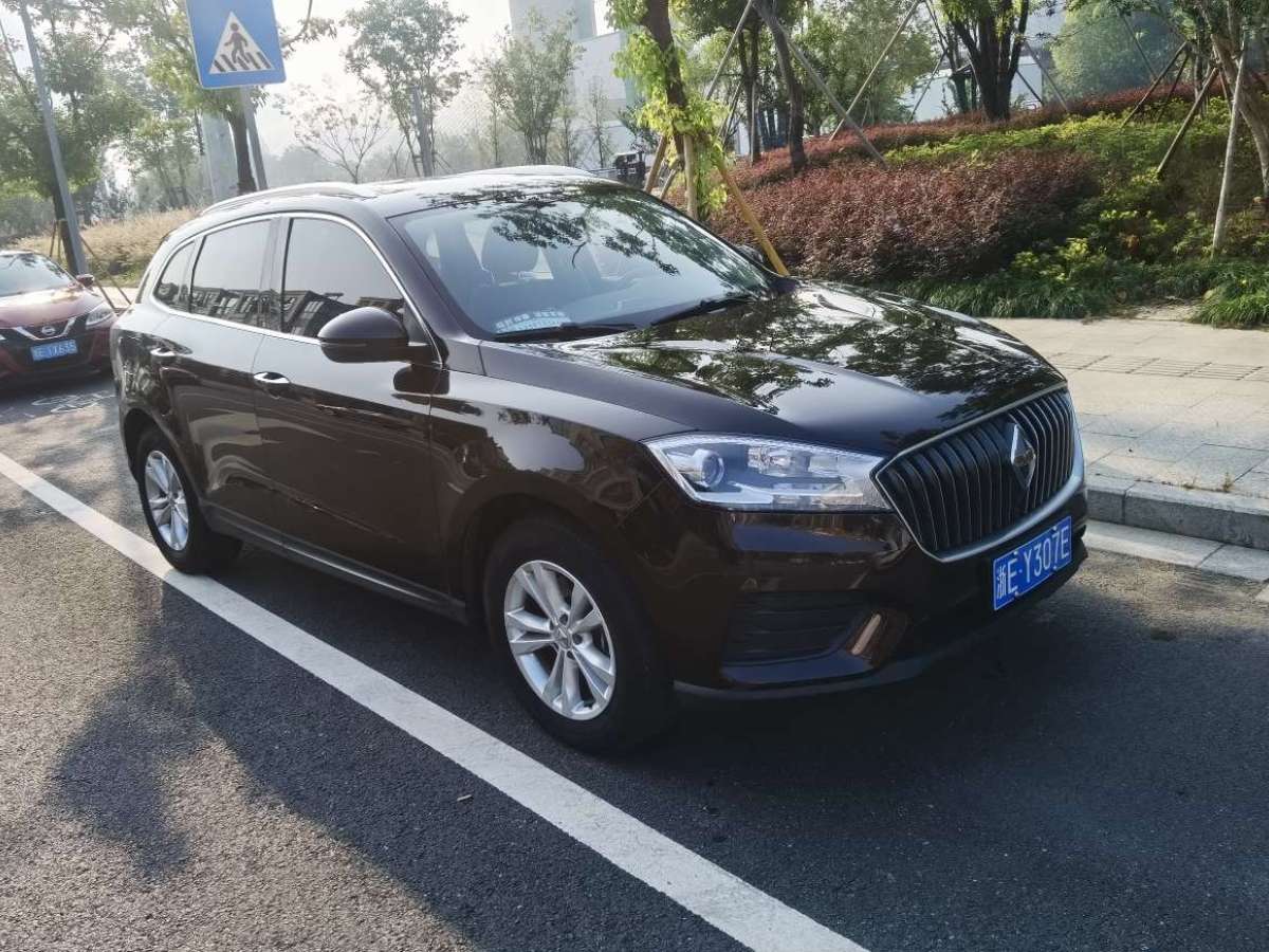 寶沃 BX7  2018款  28T 兩驅(qū)豪華型 5座 國(guó)VI圖片