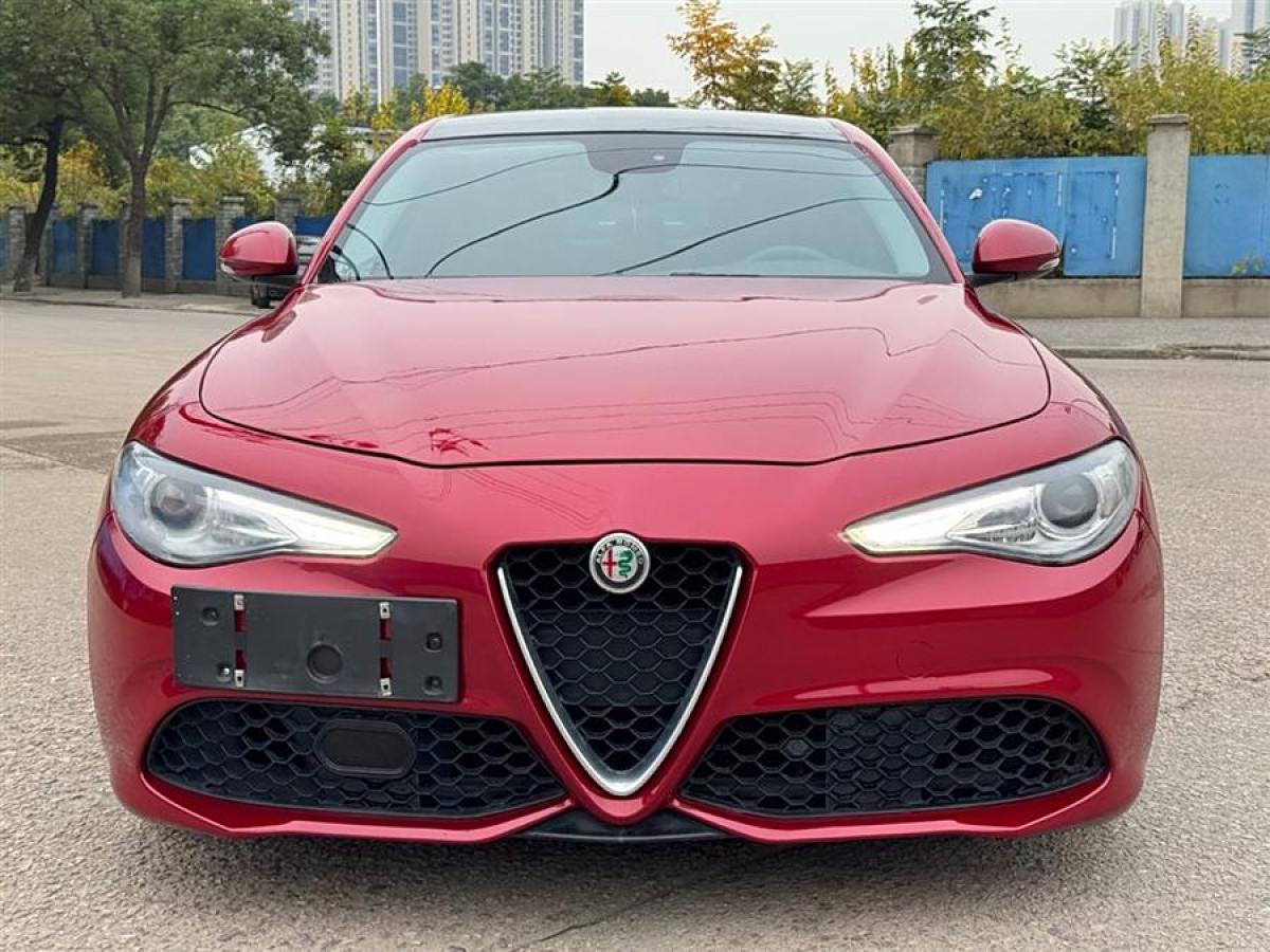 阿爾法·羅密歐 Giulia  2017款 2.0T 280HP Milano限量版圖片