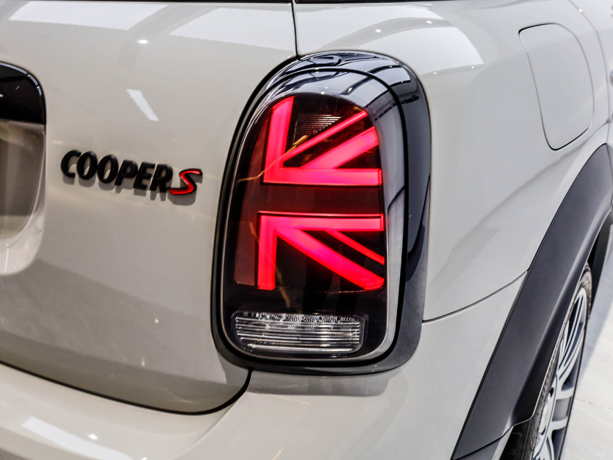 2020年9月MINI Countryman MINI COUNTRYMAN 2020款 2.0T COOPER S ALL4 極地版