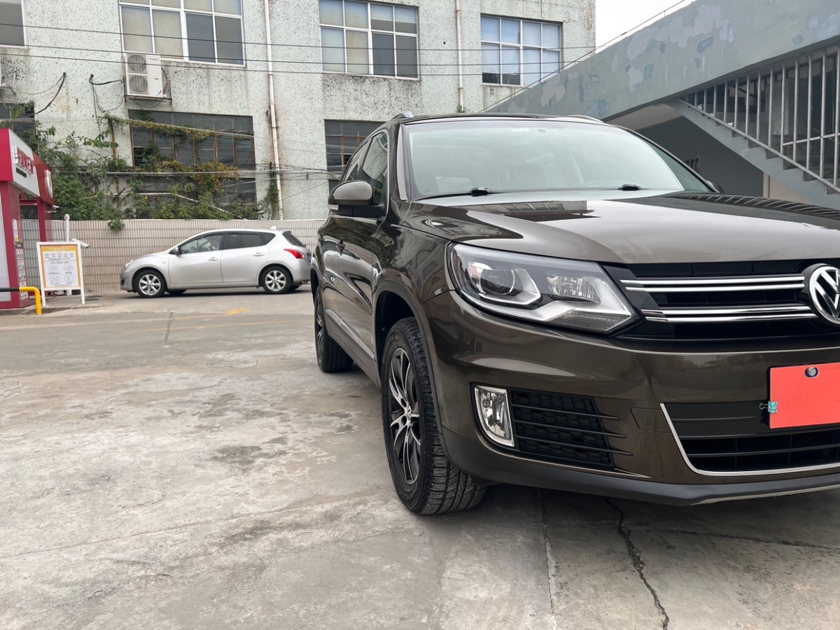 大眾 途觀  2013款 1.8TSI 自動兩驅(qū)豪華型圖片