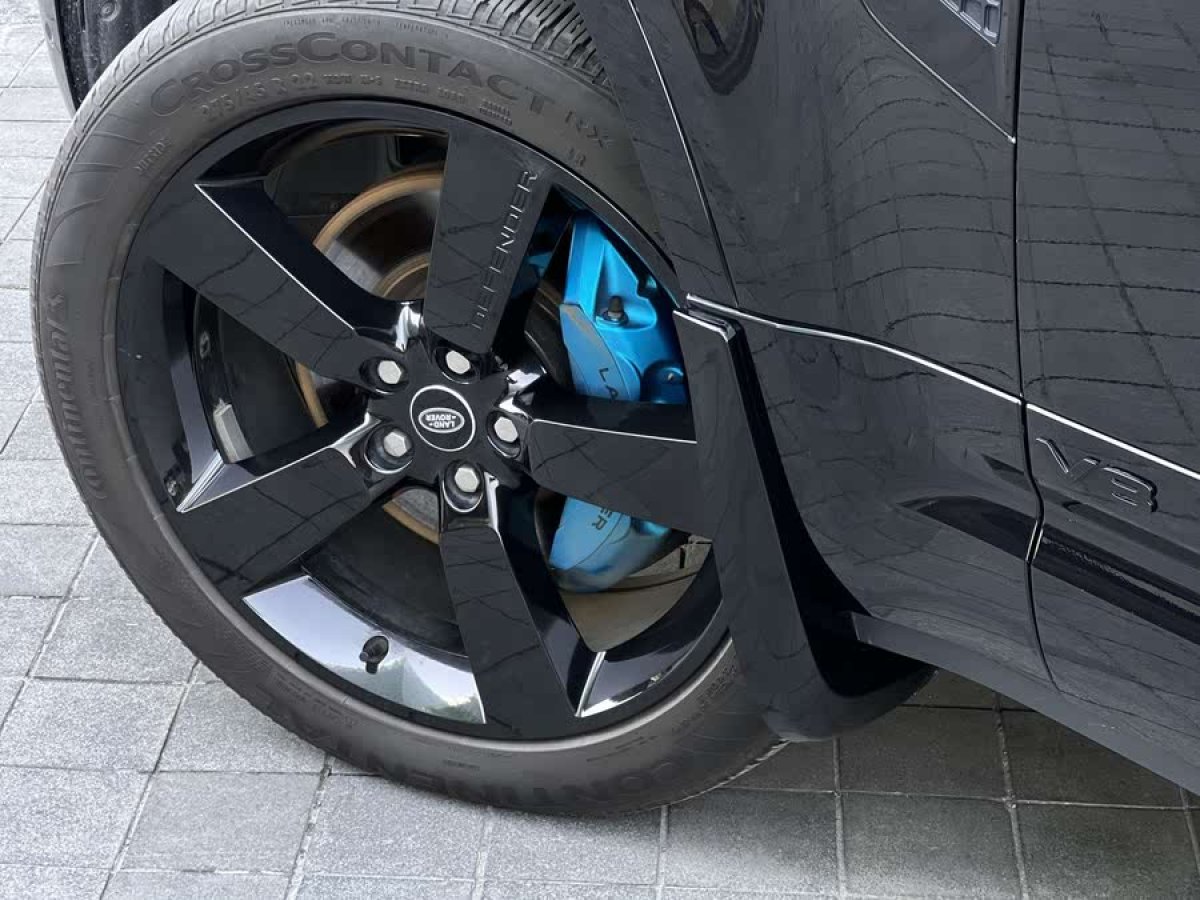 路虎 衛(wèi)士  2022款 110 V8 007典藏版圖片