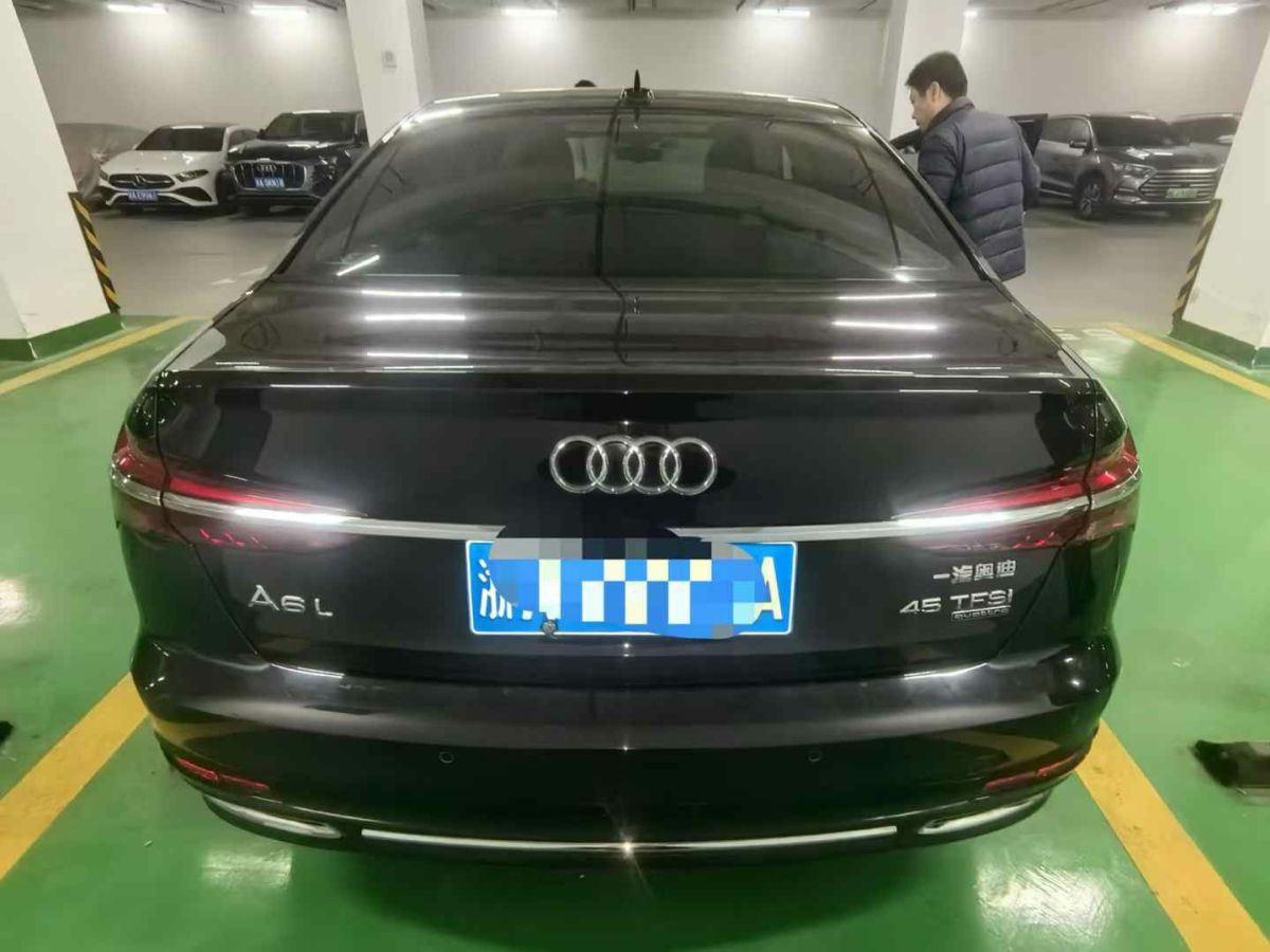 奧迪 奧迪A6L  2022款 40 TFSI 豪華動感型圖片