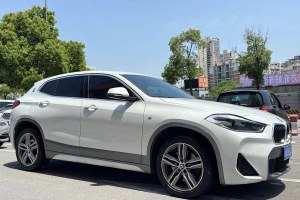寶馬X2 寶馬 sDrive25i 領(lǐng)先型M越野套裝
