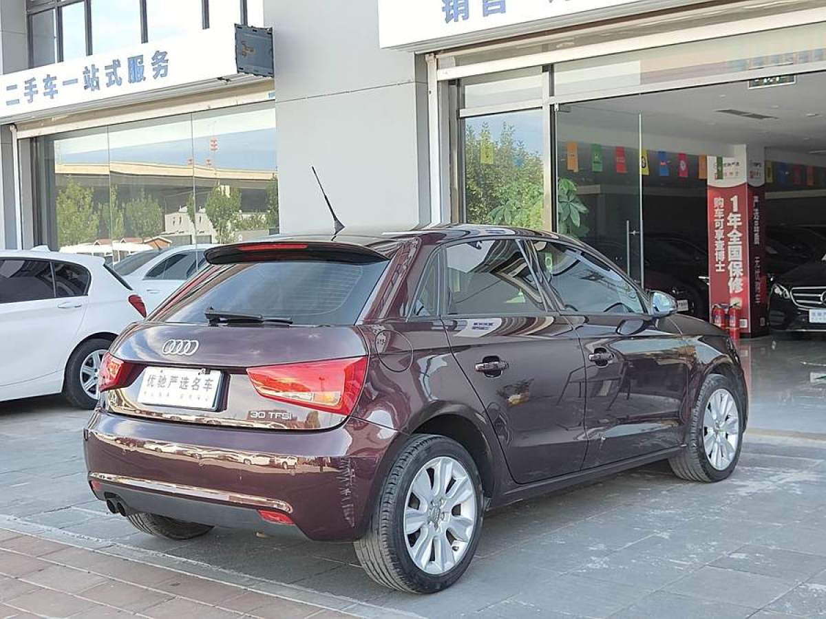 奧迪 奧迪A1  2014款 30 TFSI Sportback時(shí)尚型圖片