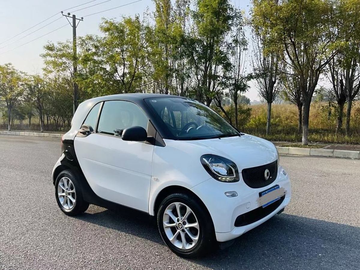 smart fortwo  2015款 1.0L 52千瓦硬頂靈動版圖片