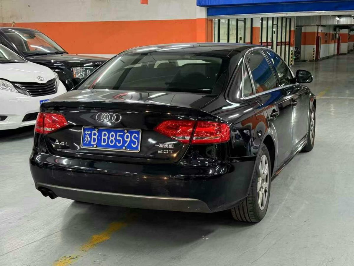 奧迪 奧迪A4L  2012款 2.0 TFSI 自動技術(shù)型圖片