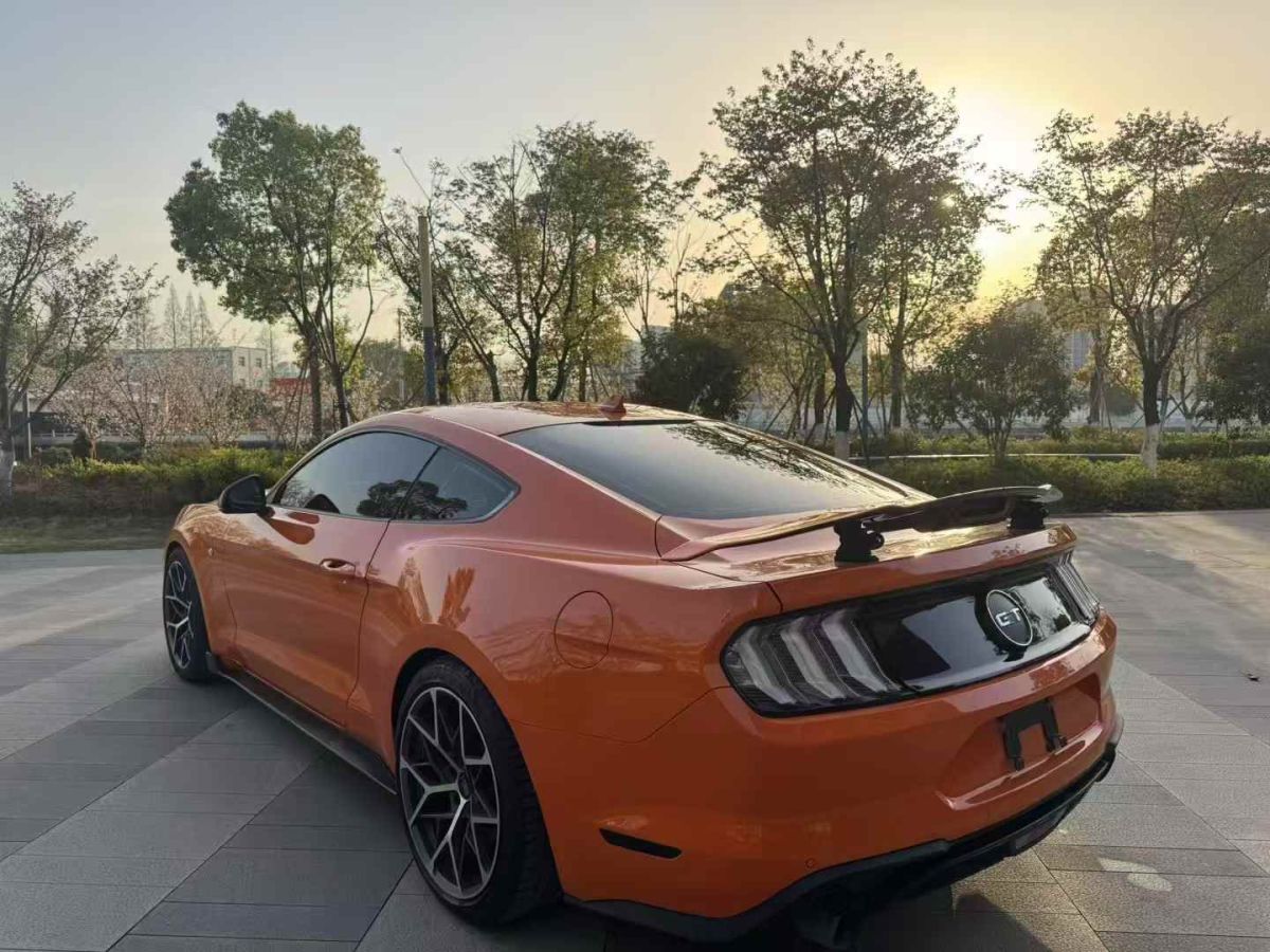 福特 Mustang  2022款 2.3L EcoBoost 元光極晝限量版圖片