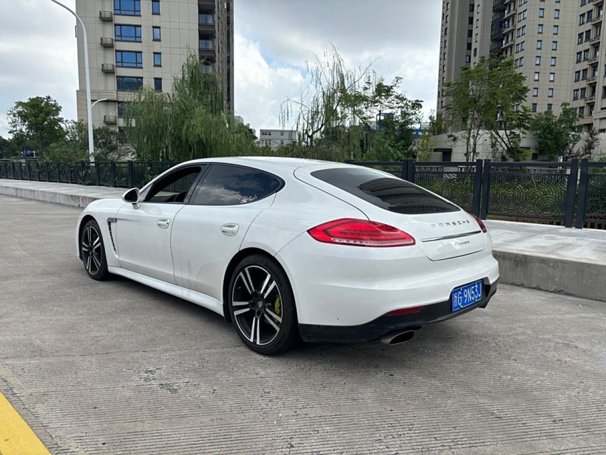 2012年12月保時捷 Panamera  2010款 Panamera 3.6L