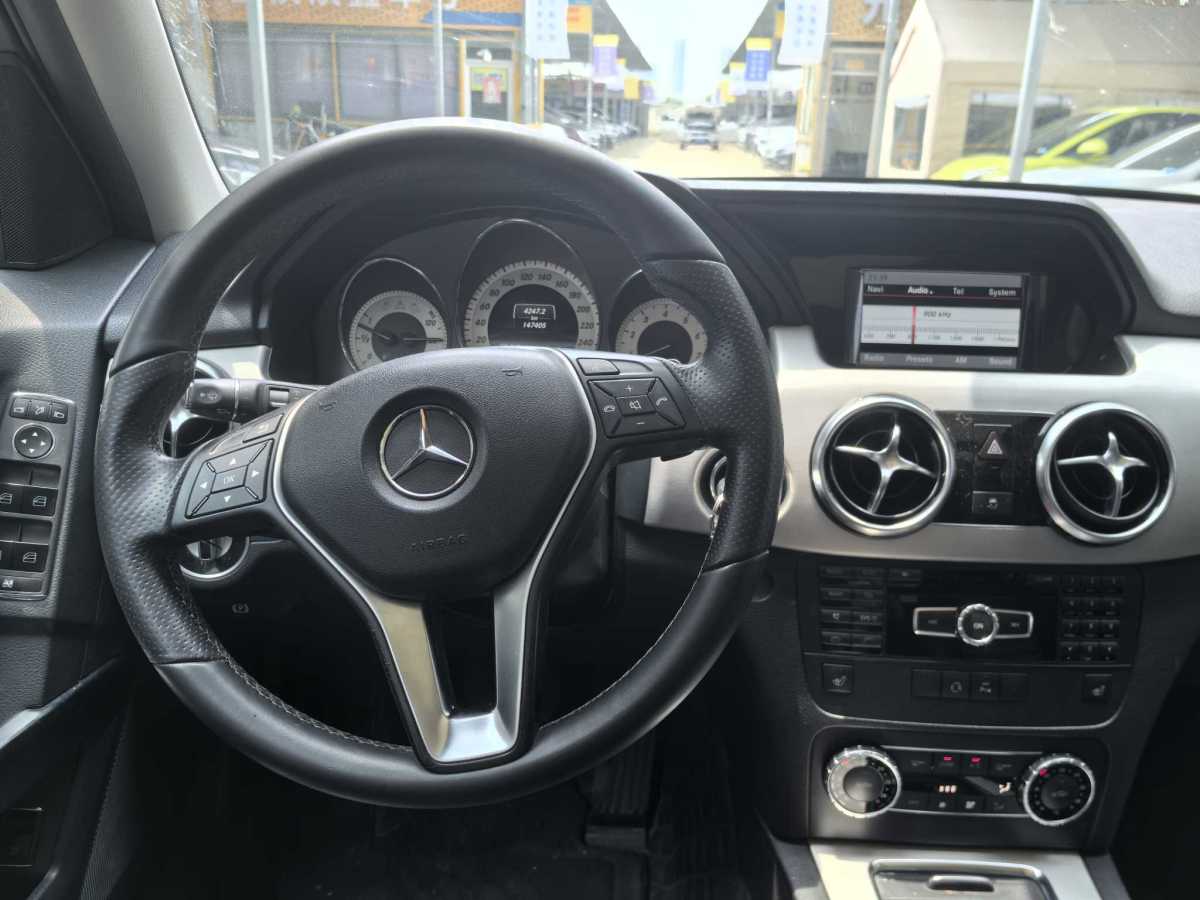 奔馳 奔馳GLK級  2013款 改款 GLK 300 4MATIC 時尚型圖片