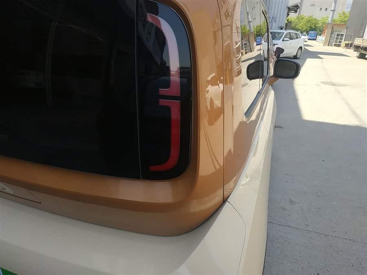 寶駿 寶駿KiWi EV  2023款 智奢版 磷酸鐵鋰圖片