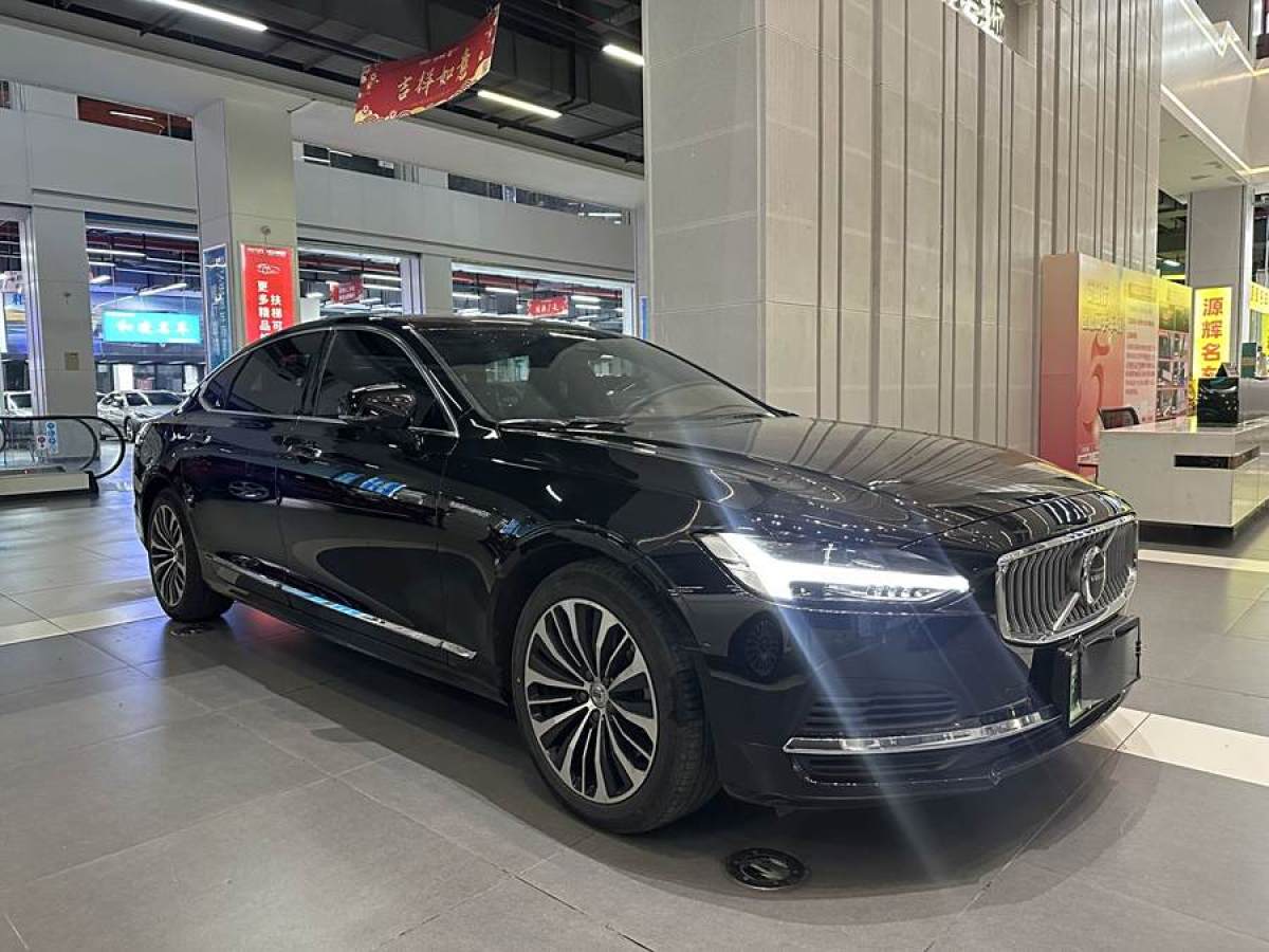 沃爾沃 S90新能源  2024款 T8插電式混合動力 四驅(qū)長續(xù)航智逸豪華版圖片