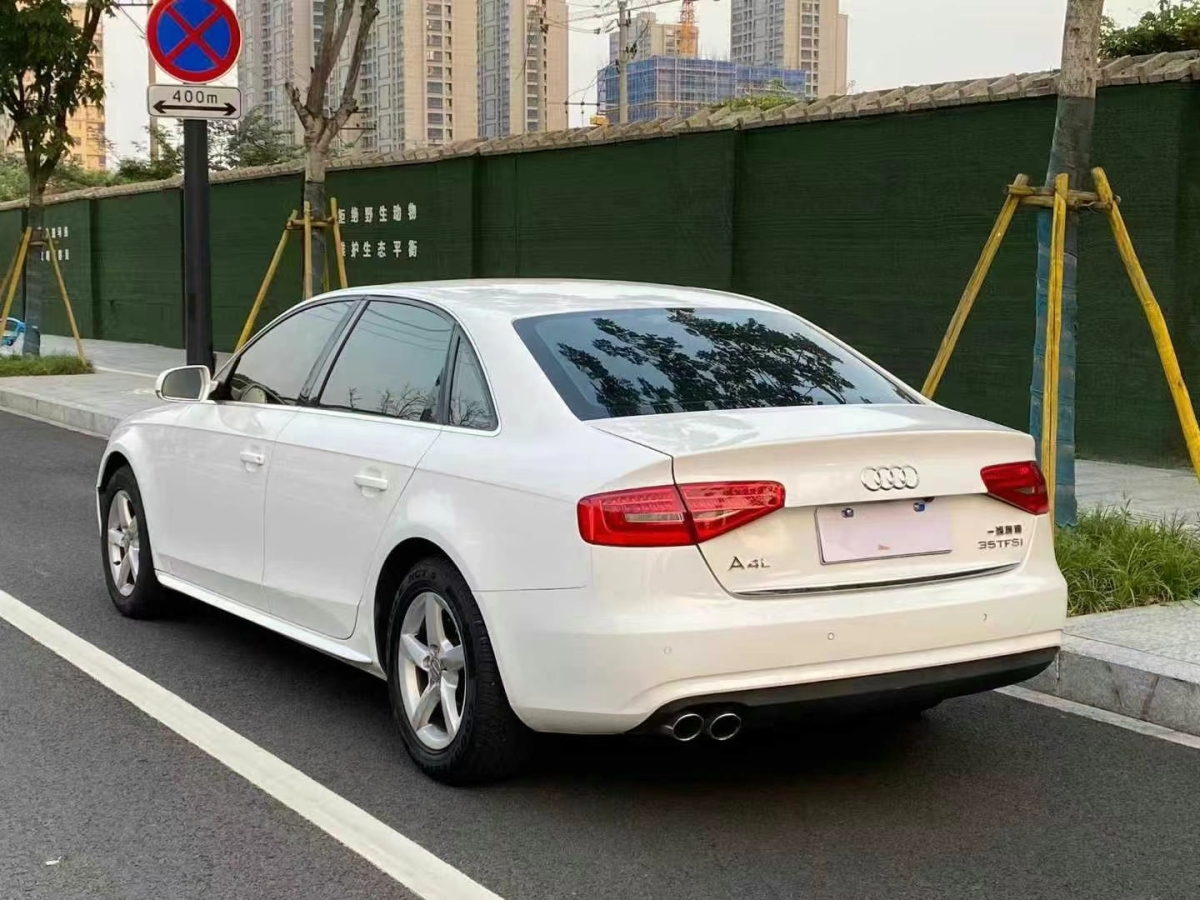 奧迪 奧迪A4L  2015款 35 TFSI 自動(dòng)舒適型圖片