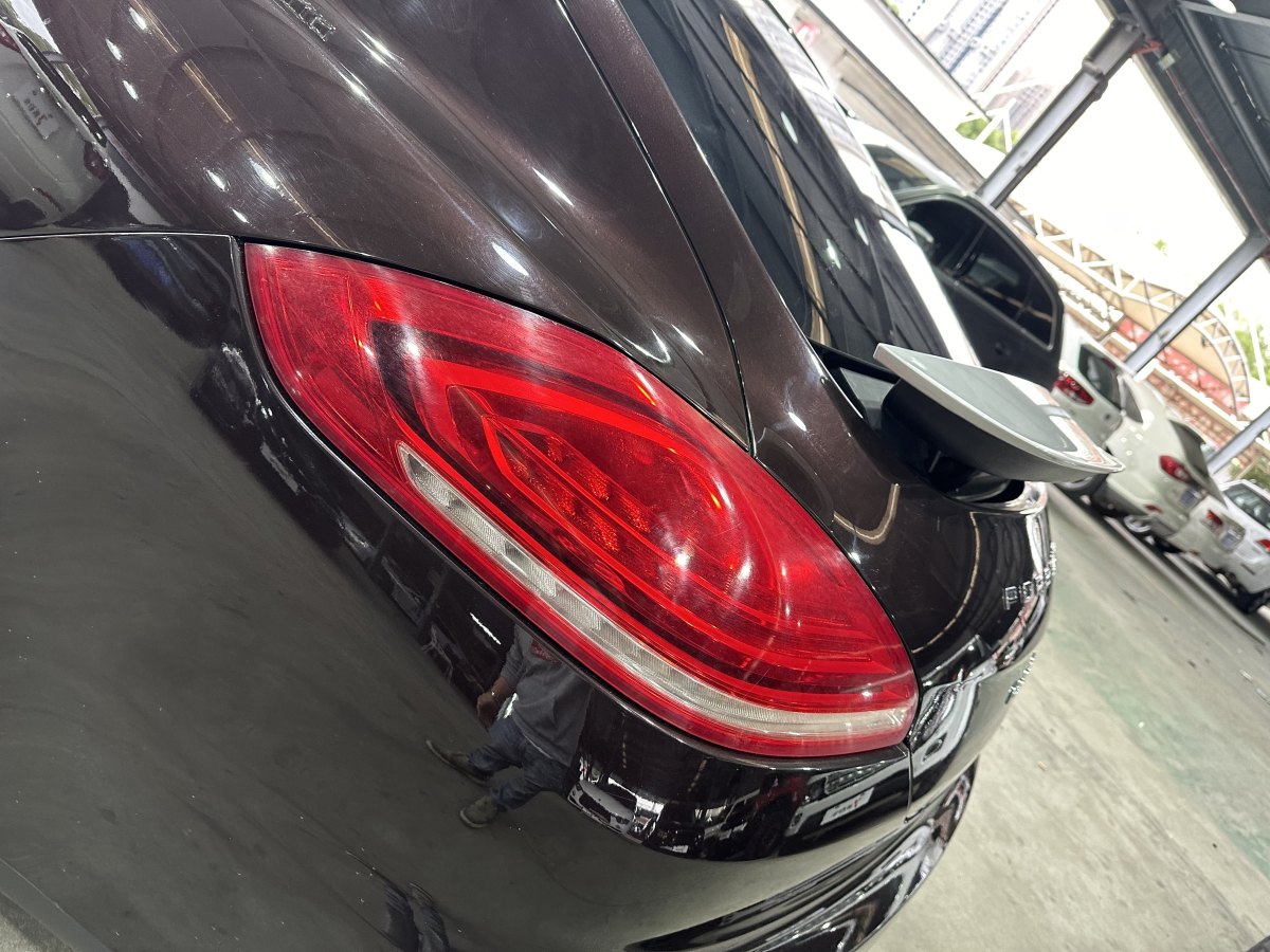 保時(shí)捷 Panamera  2014款 Panamera 4 Executive 3.0T圖片