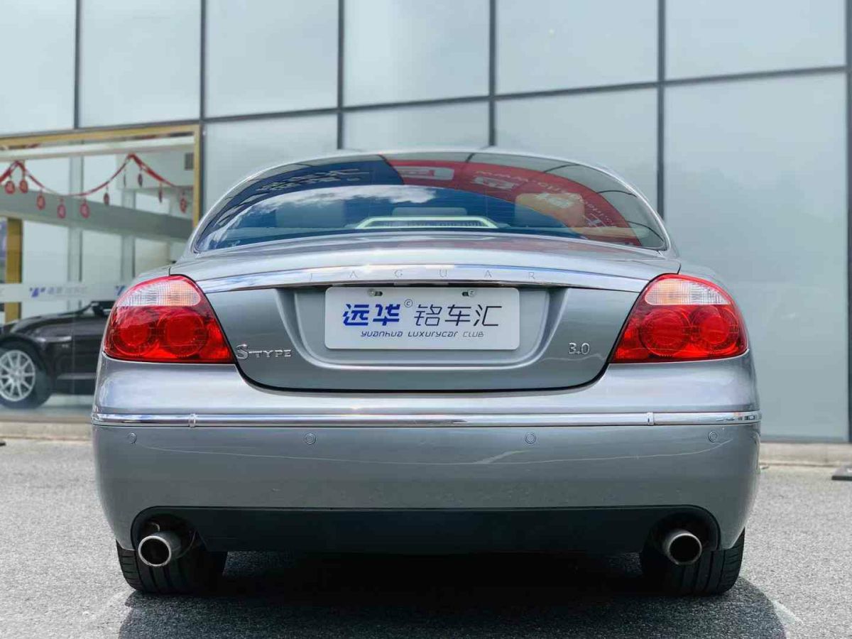 捷豹 XF  2008款 XF 3.0 V6優(yōu)質(zhì)豪華版圖片