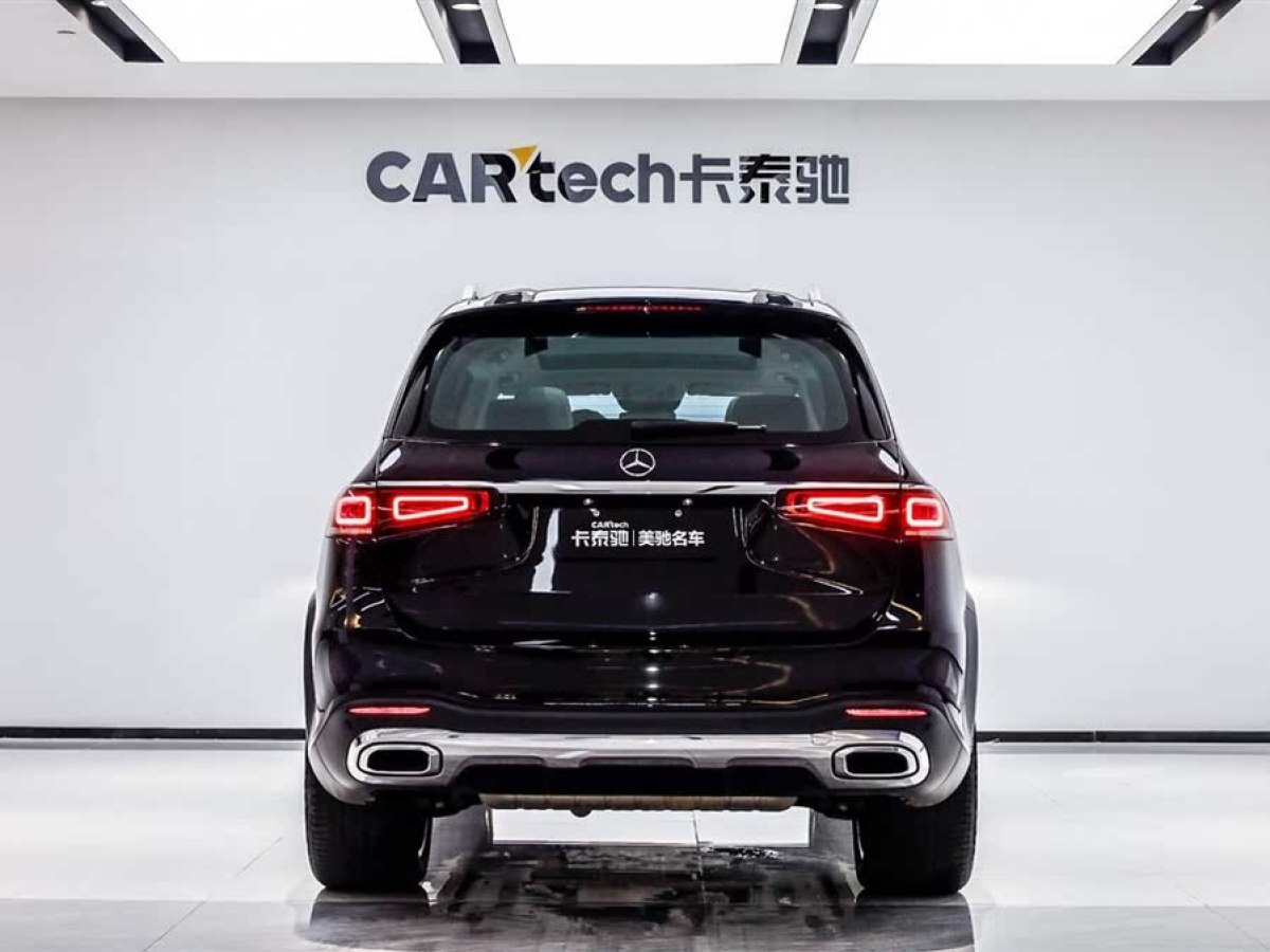 奔馳 奔馳GLS  2022款 改款二 GLS 450 4MATIC 豪華型圖片
