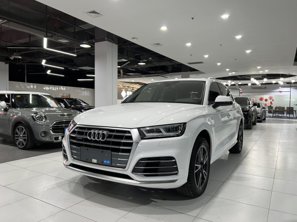 奥迪 奥迪Q5L  2020款 40 TFSI 荣享时尚型