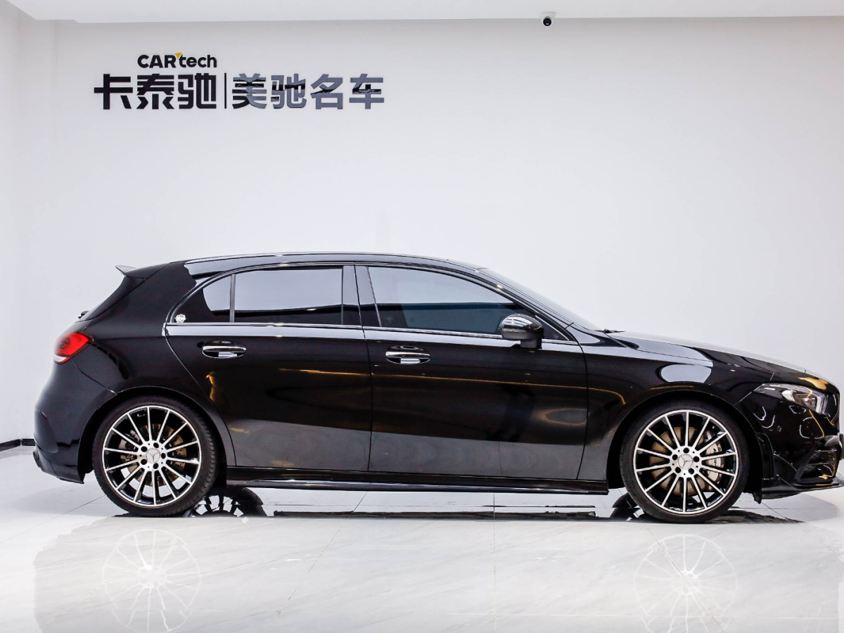 奔馳 奔馳A級AMG(進口) 2020款 AMG A 35 4MATIC圖片