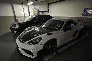 718 保時(shí)捷 Boxster Style Edition 2.0T