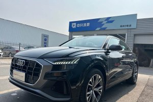 奧迪Q8 奧迪 55 TFSI 臻選動(dòng)感型