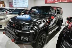 BJ40 北京 2.0D 自動四驅刀鋒英雄版?zhèn)b客型