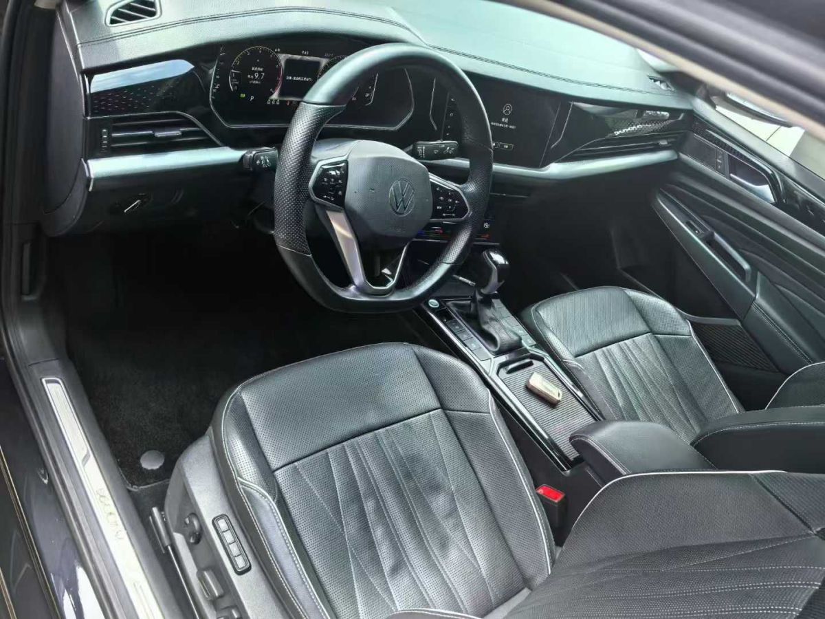大眾 帕薩特  2024款 280TSI 商務(wù)版圖片